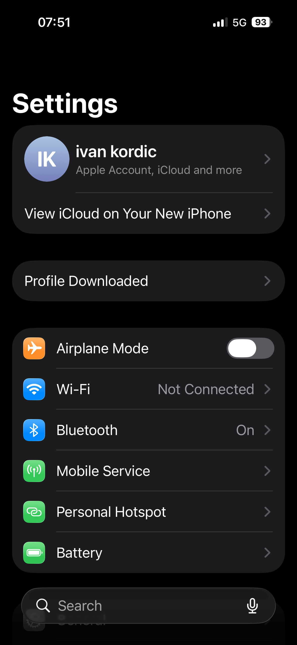 iPhone Settings – Profile Downloaded